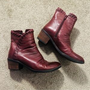 ⭐️ Women's Burgundy Leather Ankle Boots